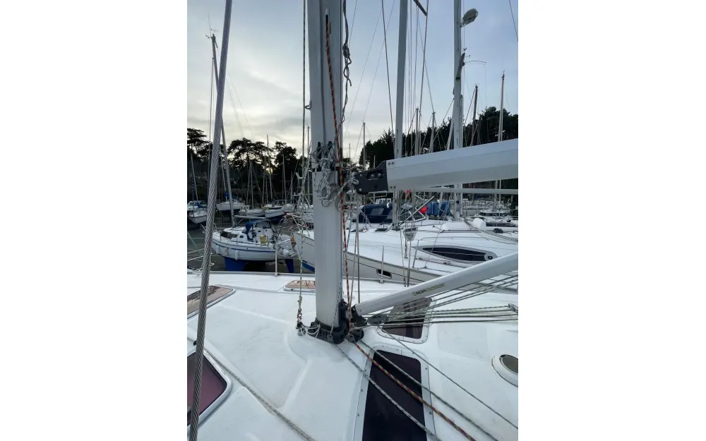 slider 10 Bavaria  37 Cruiser