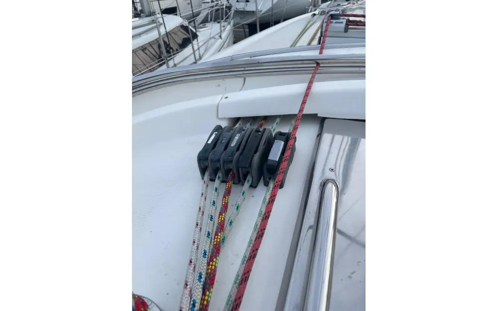 slider 19 Bavaria  37 Cruiser