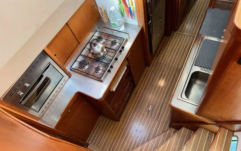 slider 11 Cnb LAGOON 570