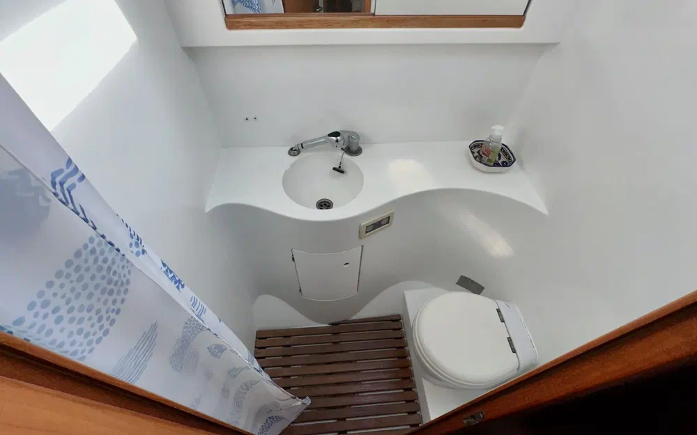 slider 16 Cnb LAGOON 570