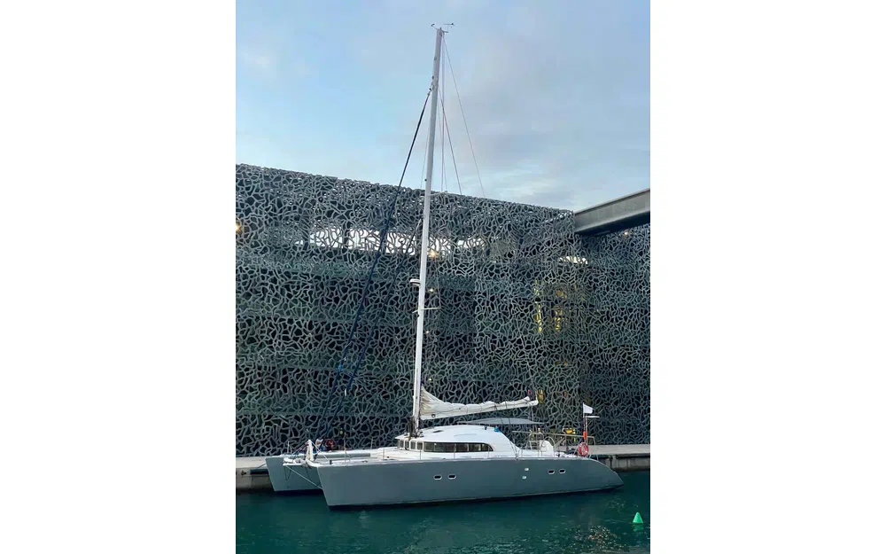 slider 3 Cnb LAGOON 570