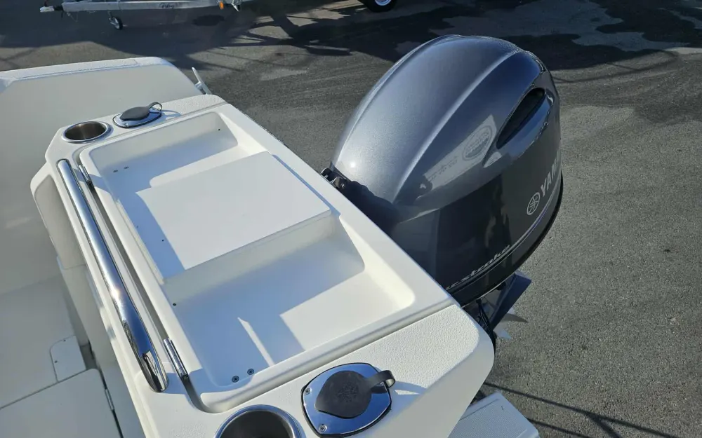 slider 9 Beneteau Barracuda 6