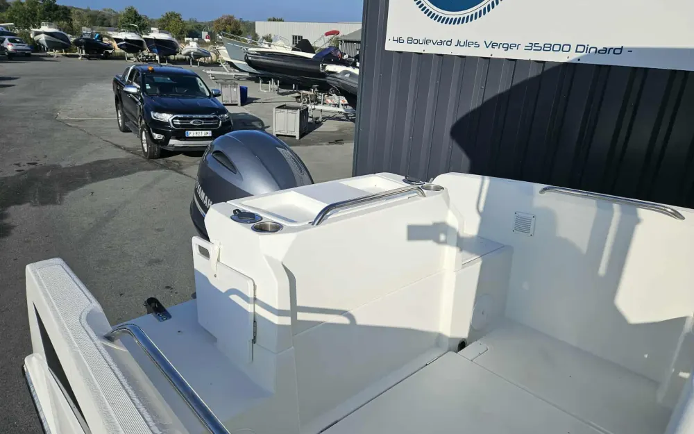 slider 15 Beneteau Barracuda 6