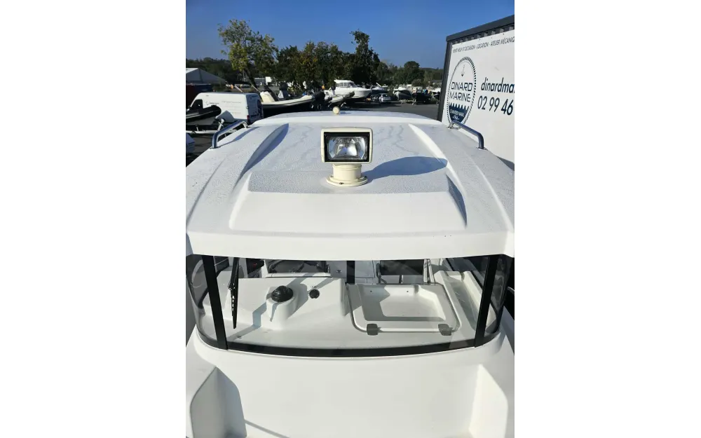 slider 16 Beneteau Barracuda 6