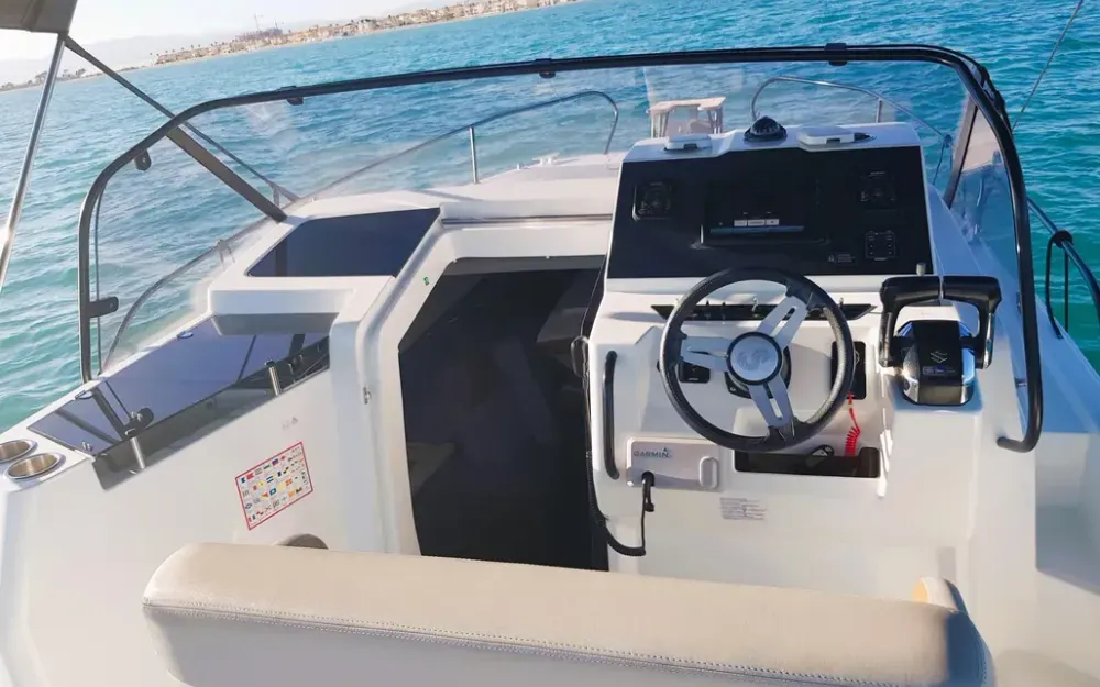 slider 5 Beneteau Flyer 9 Sundeck