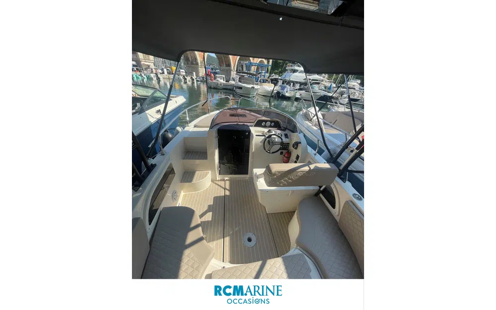 slider 0 Eolo Marine 6.4 EL