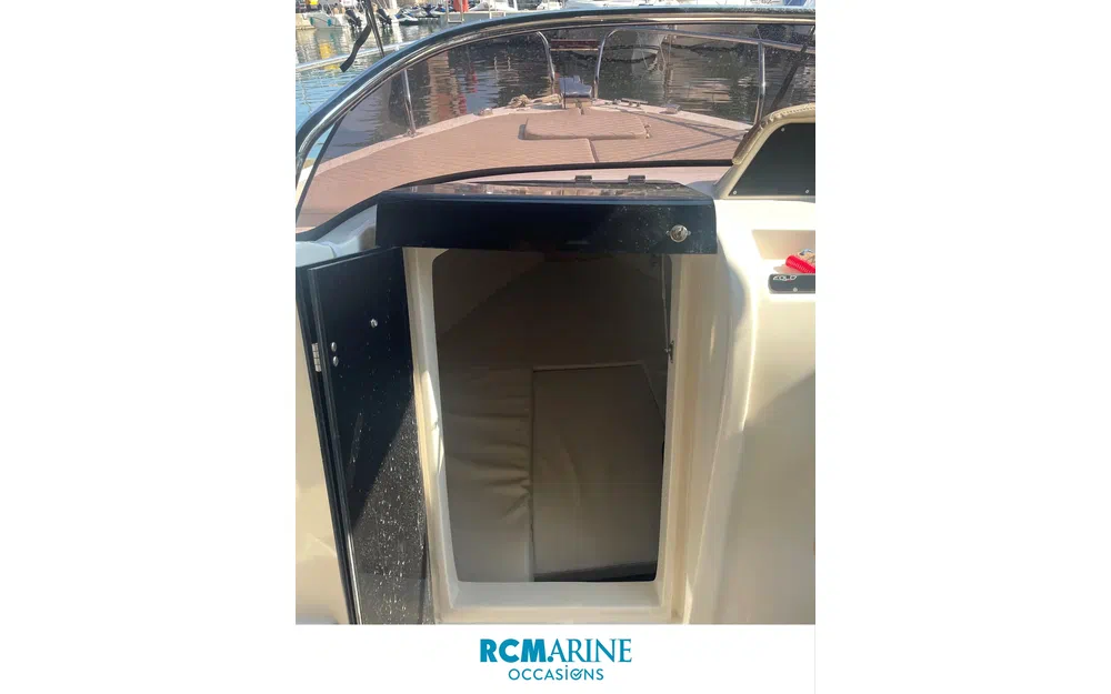 slider 16 Eolo Marine 6.4 EL