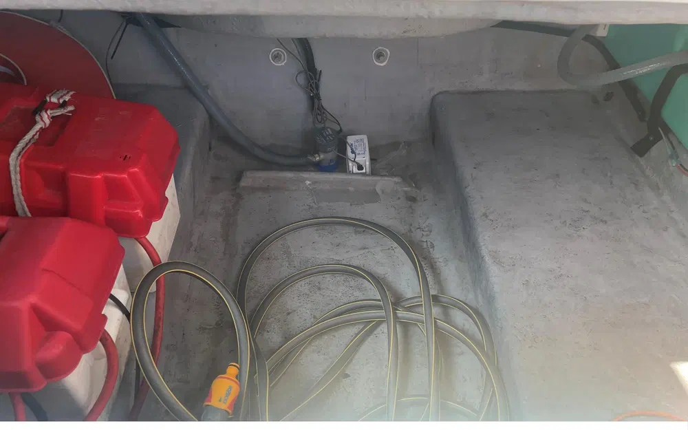 slider 4 Eolo Marine 6.4 EL