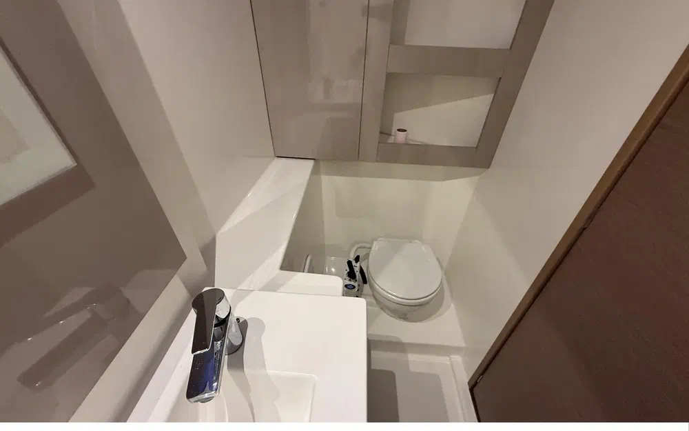 slider 14 Fountaine Pajot Isla 40