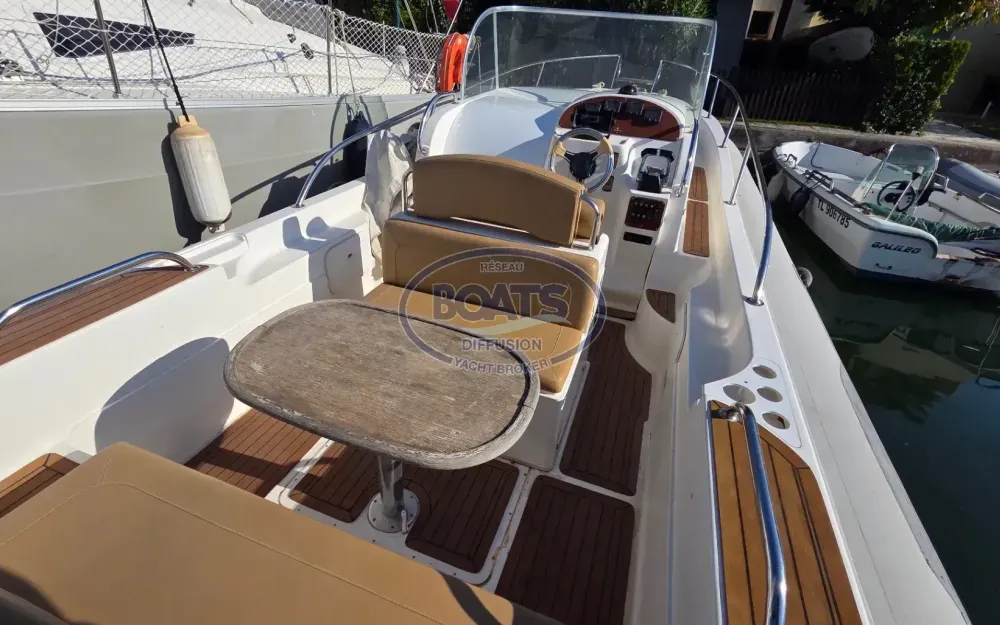 slider 3 Capelli Tempest 900WA