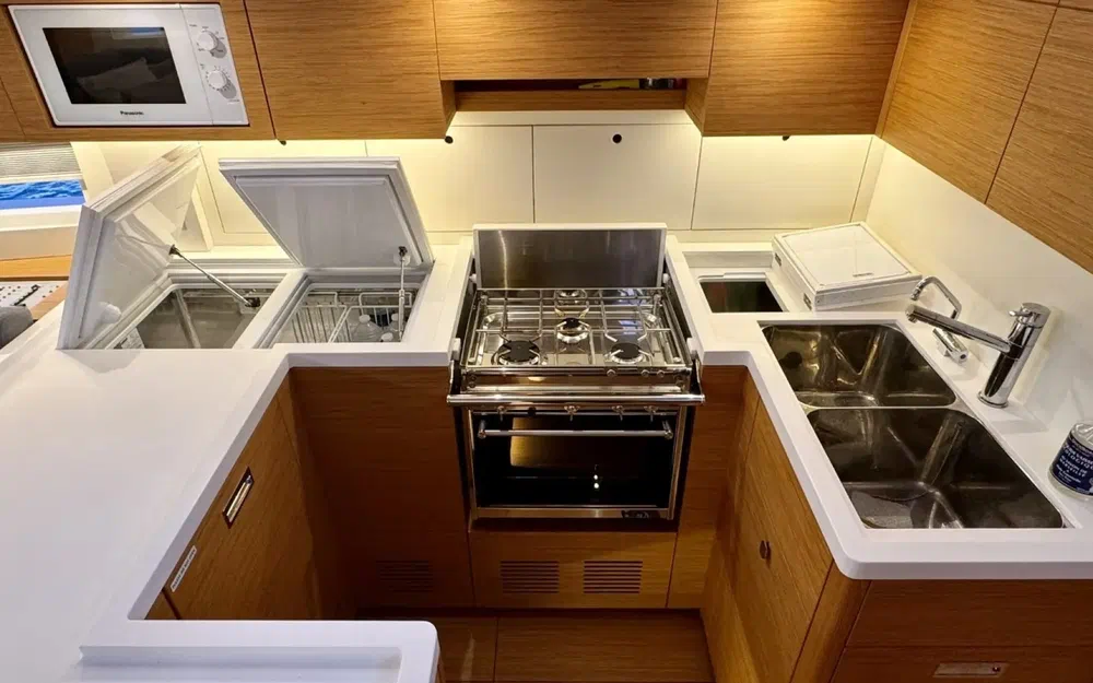 slider 13 Grand Soleil 52 LONG CRUISE