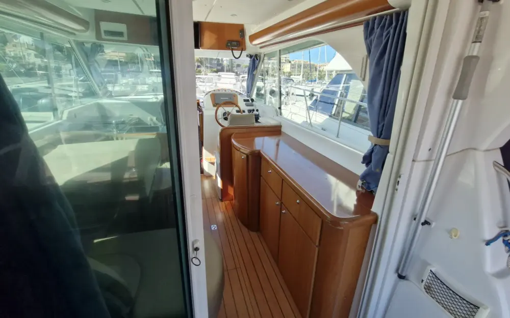 slider 19 Beneteau Antares 980