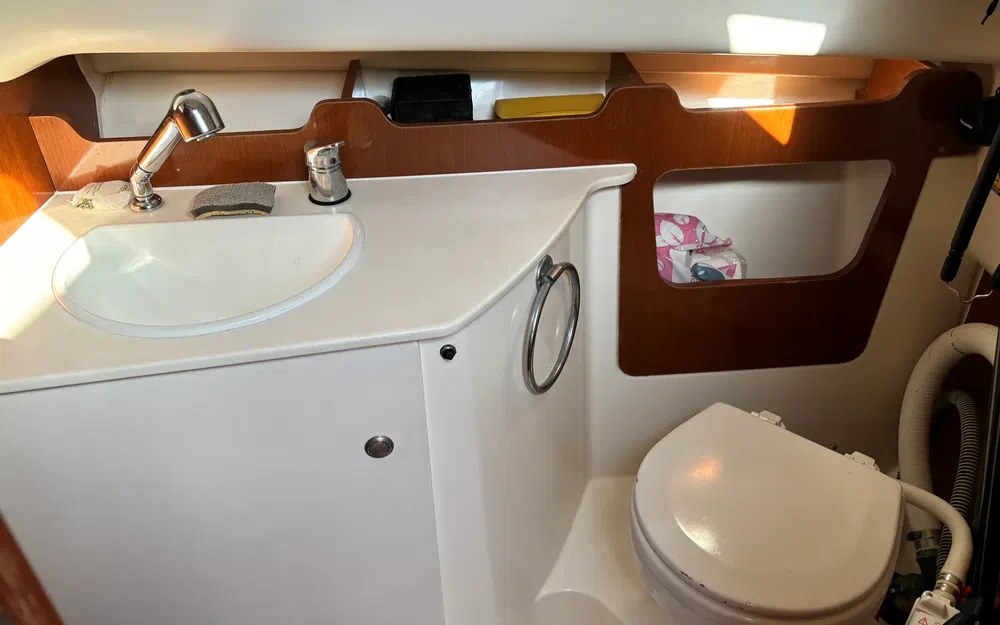 slider 9 Jeanneau Cap Camarat 925