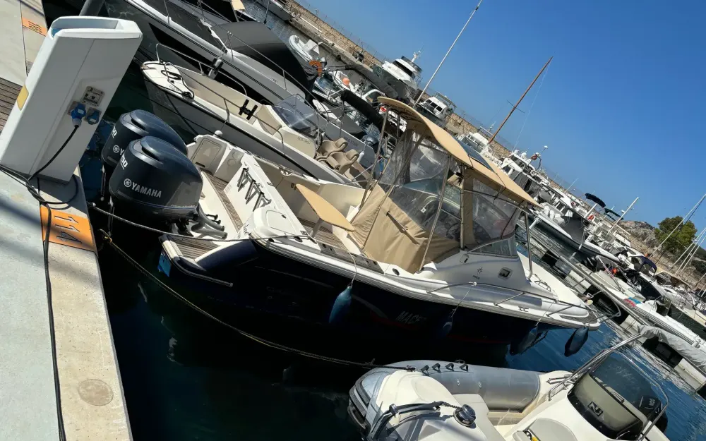 slider 13 Jeanneau Cap Camarat 925 WA