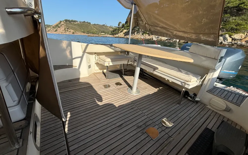 slider 1 Jeanneau Cap Camarat 925 WA