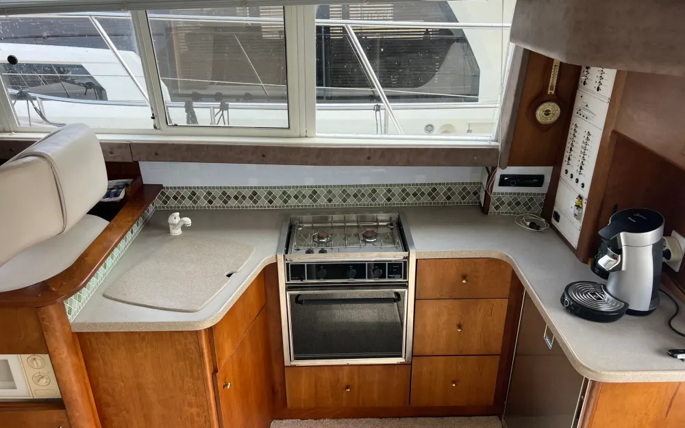 slider 13 Silverton 362 Sedan
