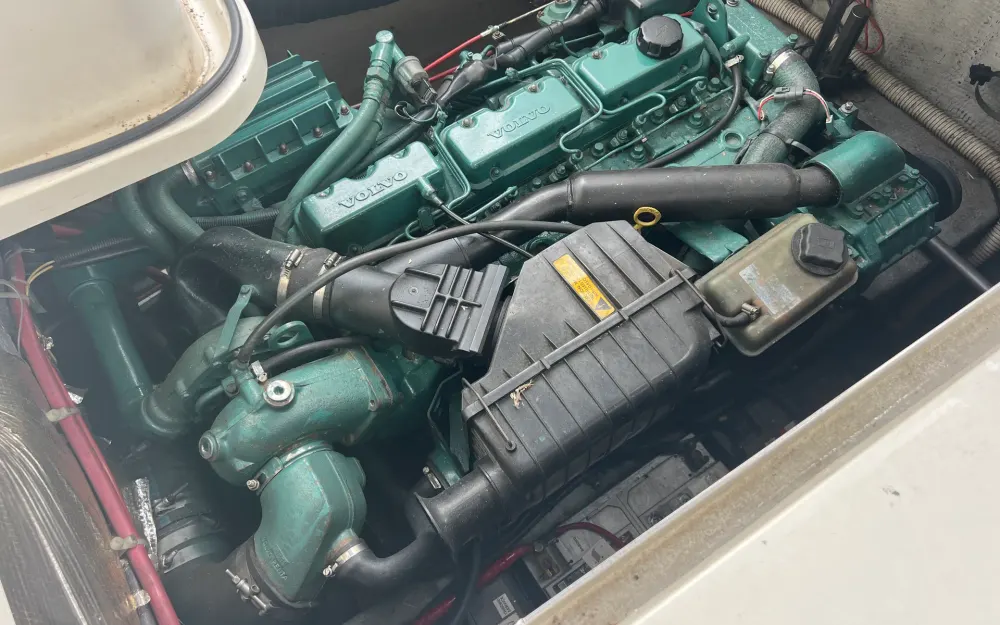 slider 19 Silverton 362 Sedan