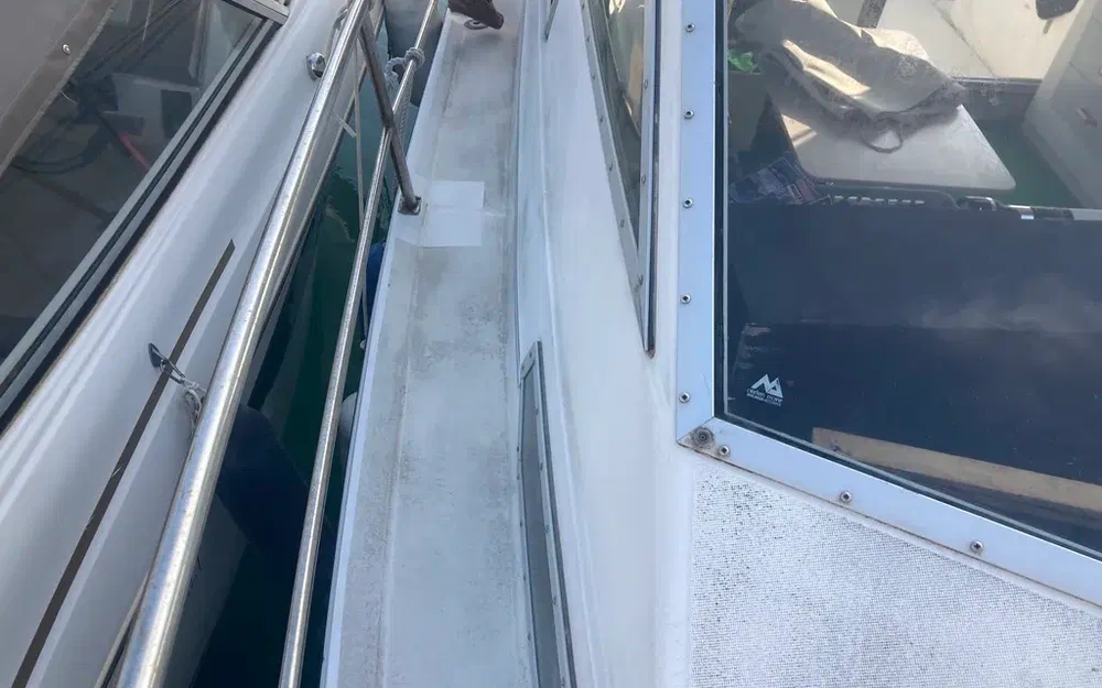 slider 6 Gib Sea Jamaica 30