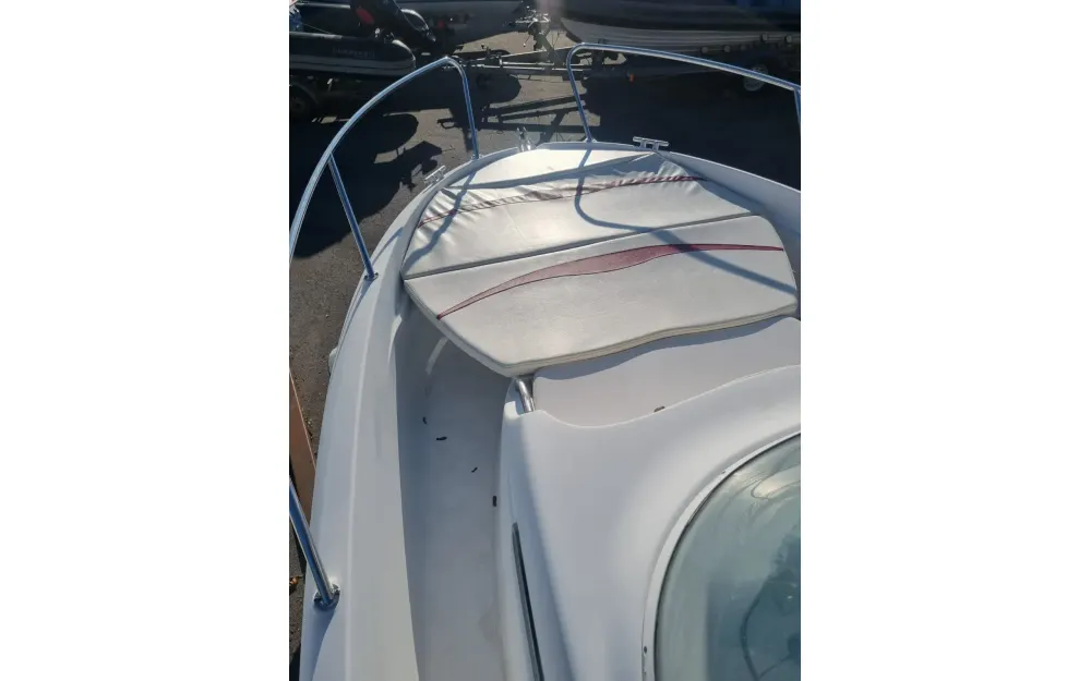 slider 7 Beneteau Flyer 650 Open