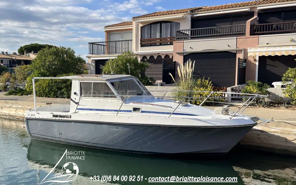 slider 5 Beneteau Antares 800