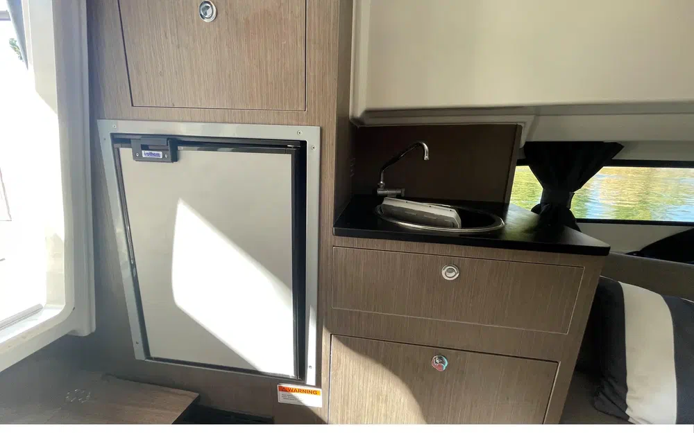 slider 21 Beneteau Flyer 8 SUNdeck V2