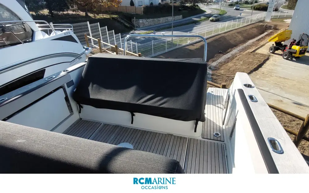 slider 16 Beneteau Flyer 8.8 SPACEdeck