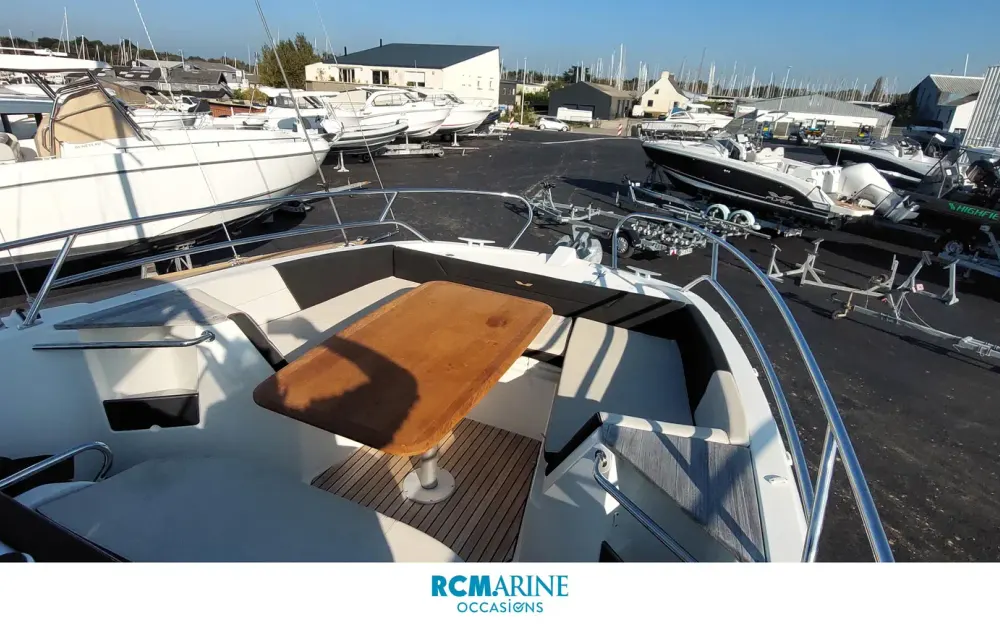 slider 5 Beneteau Flyer 8.8 SPACEdeck