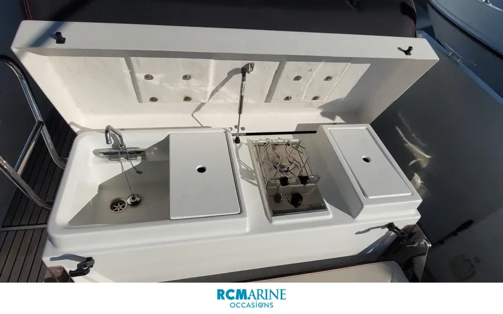 slider 8 Beneteau Flyer 8.8 SPACEdeck