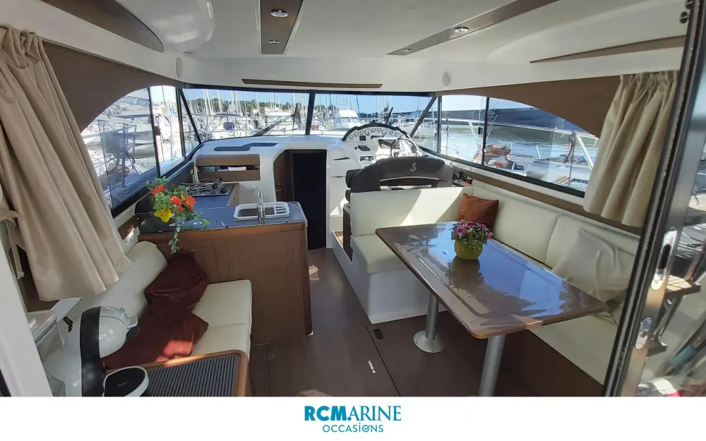 slider 24 Beneteau Antares 36