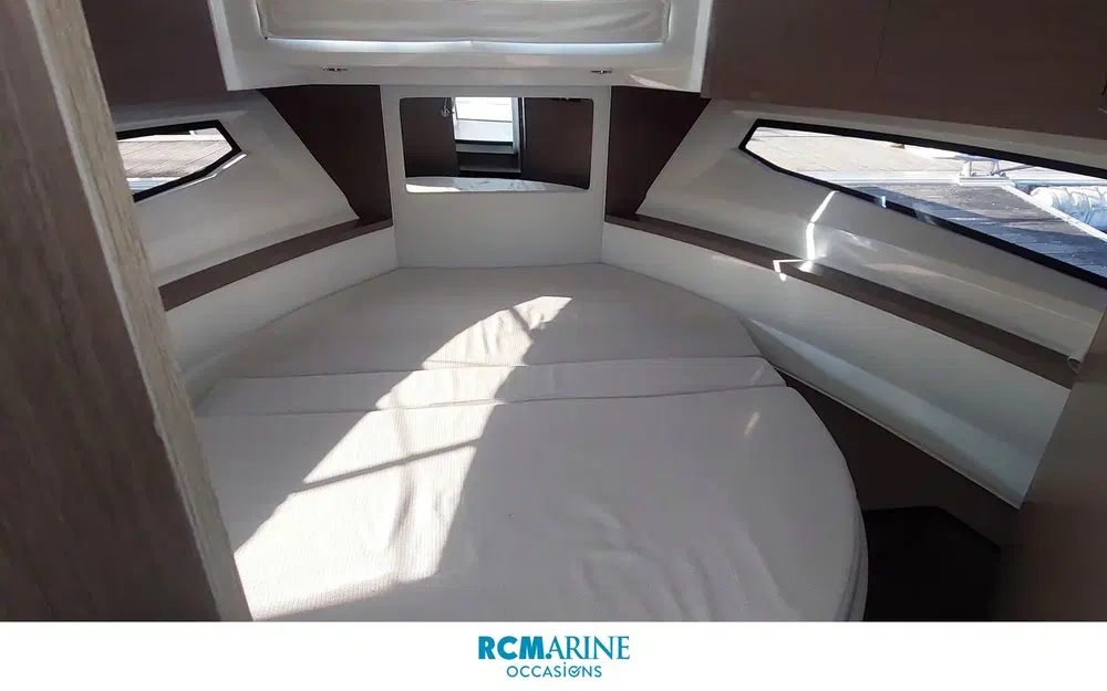 slider 12 Jeanneau Merry Fisher 895