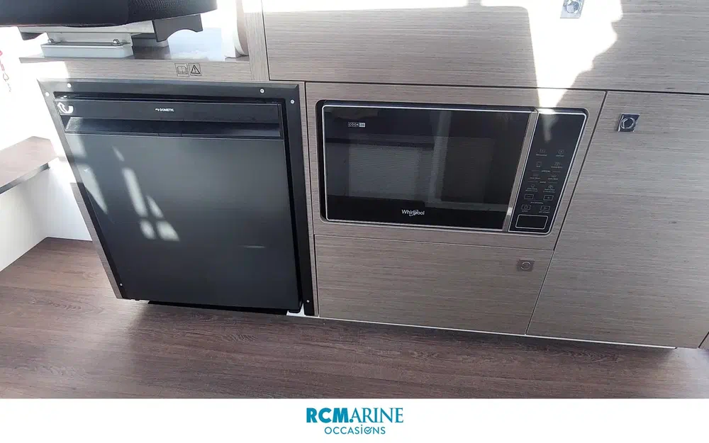 slider 18 Jeanneau Merry Fisher 895