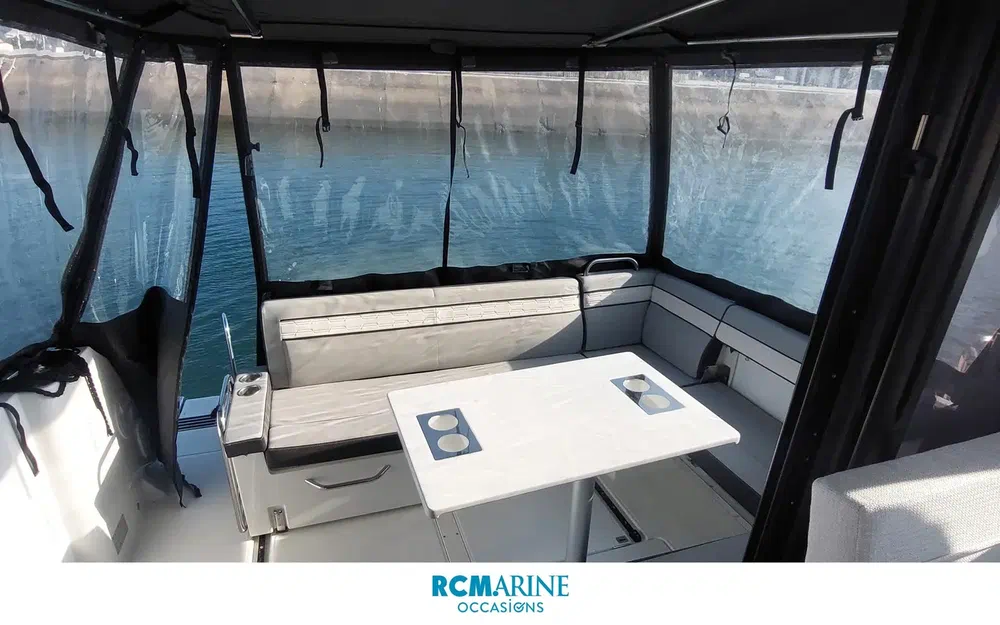 slider 5 Jeanneau Merry Fisher 895