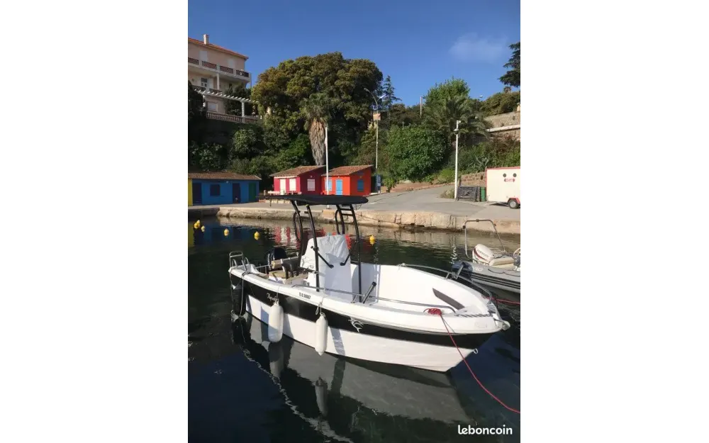 slider 0 Aquabat Aquafish 550