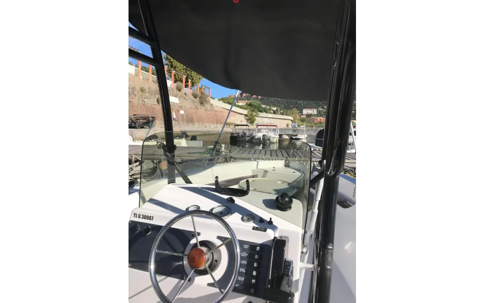 slider 3 Aquabat Aquafish 550