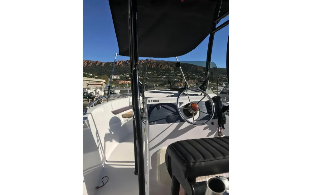 slider 4 Aquabat Aquafish 550