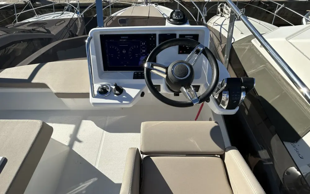 slider 13 Parker Monaco 110 Fly