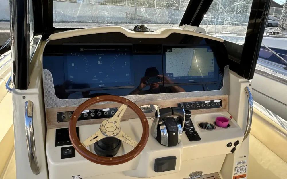 slider 4 Chris Craft Catalina 30