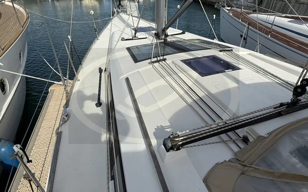 slider 10 Dufour  382 Grand Large