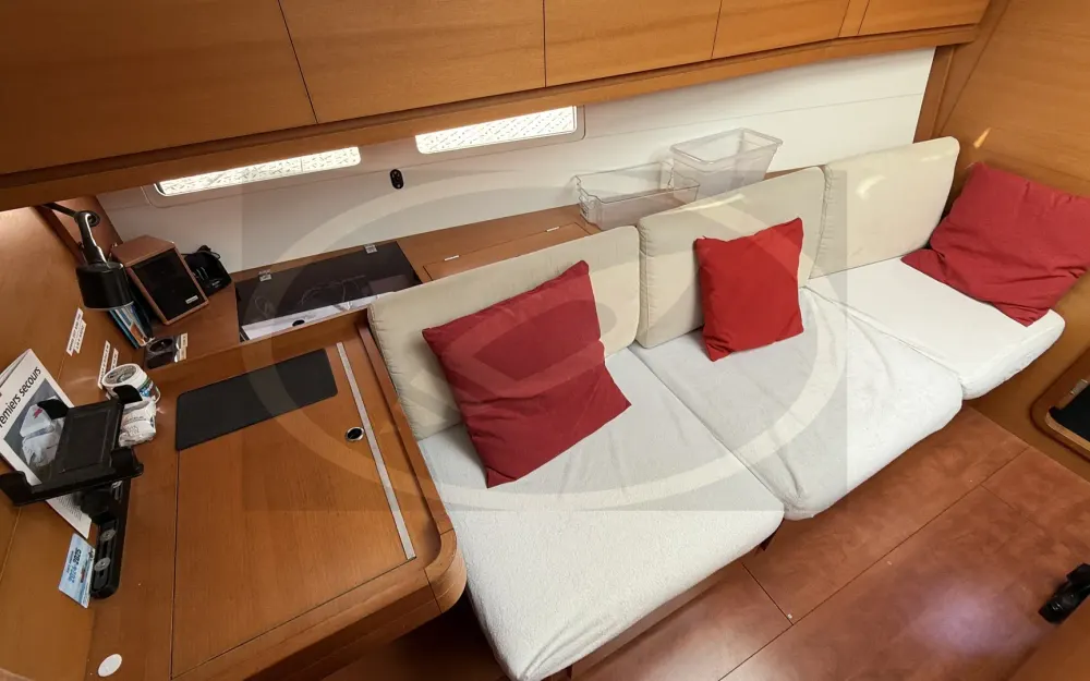 slider 23 Dufour  382 Grand Large
