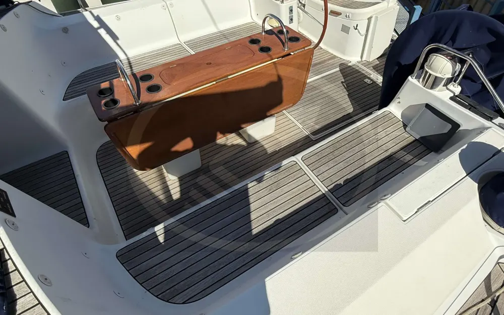 slider 12 Jeanneau Sun Odyssey 52.2