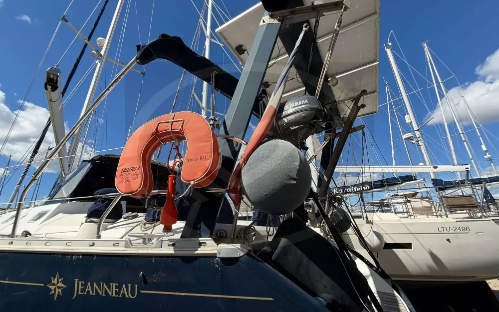 slider 2 Jeanneau Sun Odyssey 52.2