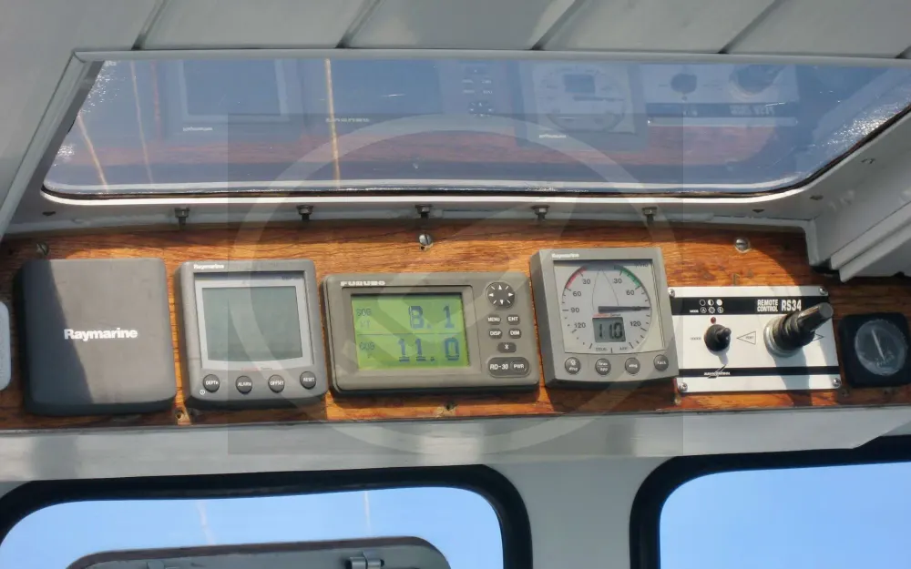slider 10 Via Marine Via 52
