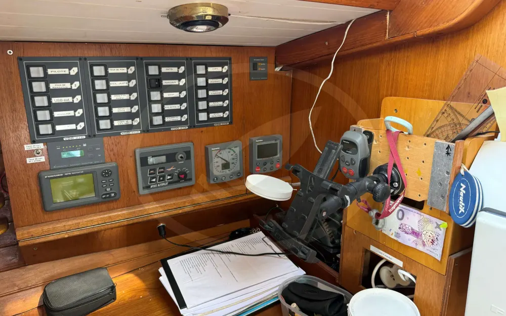 slider 19 Via Marine Via 52