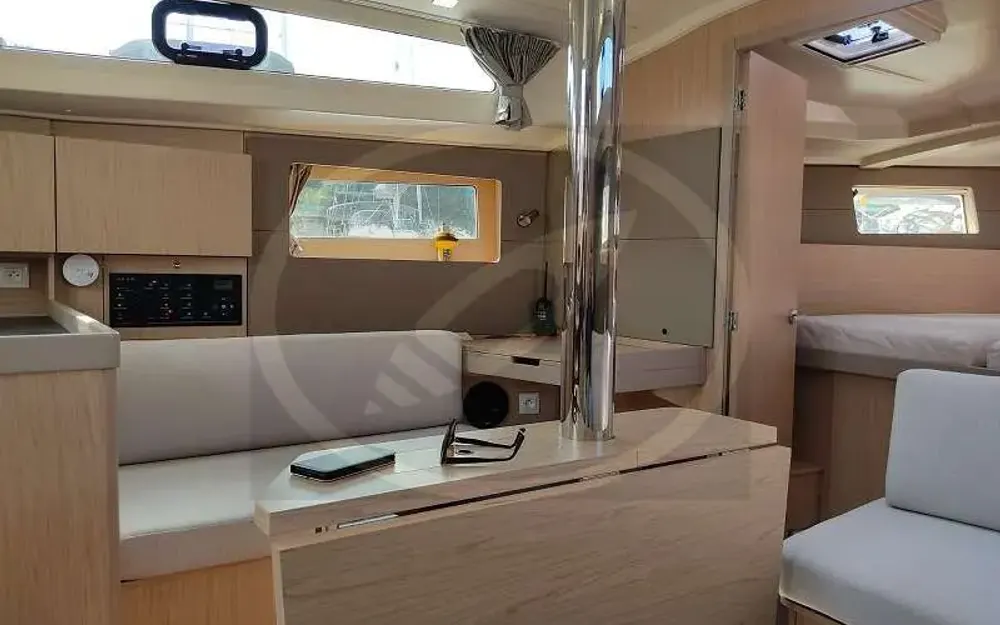 slider 15 Beneteau Oceanis 41.1