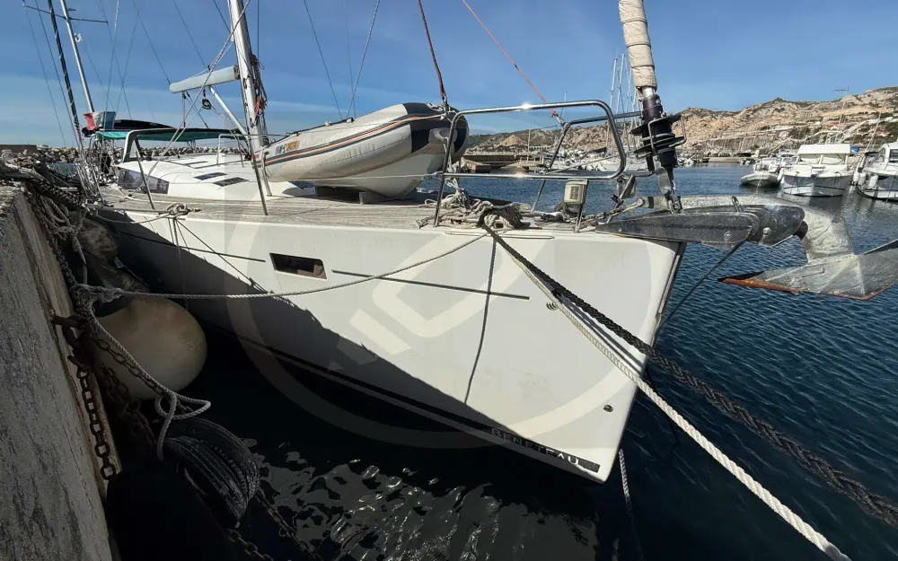 slider 2 Beneteau Sense 50