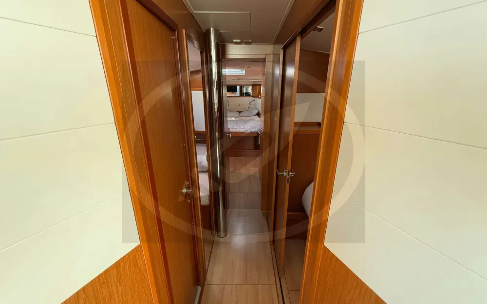 slider 30 Beneteau Sense 50