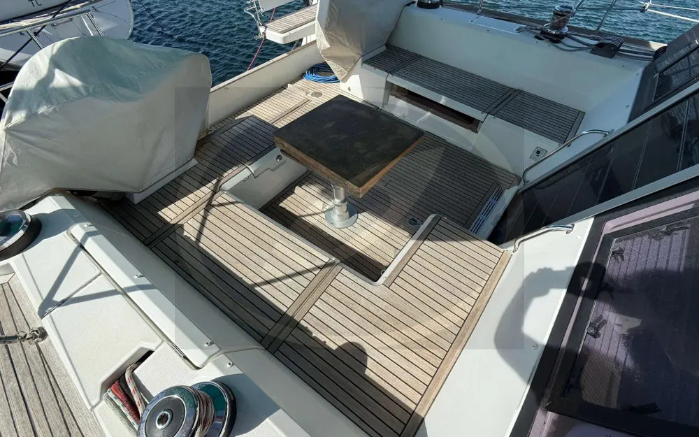 slider 3 Beneteau Sense 50