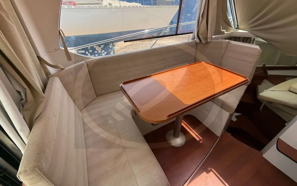 slider 18 Beneteau Antares 8.80