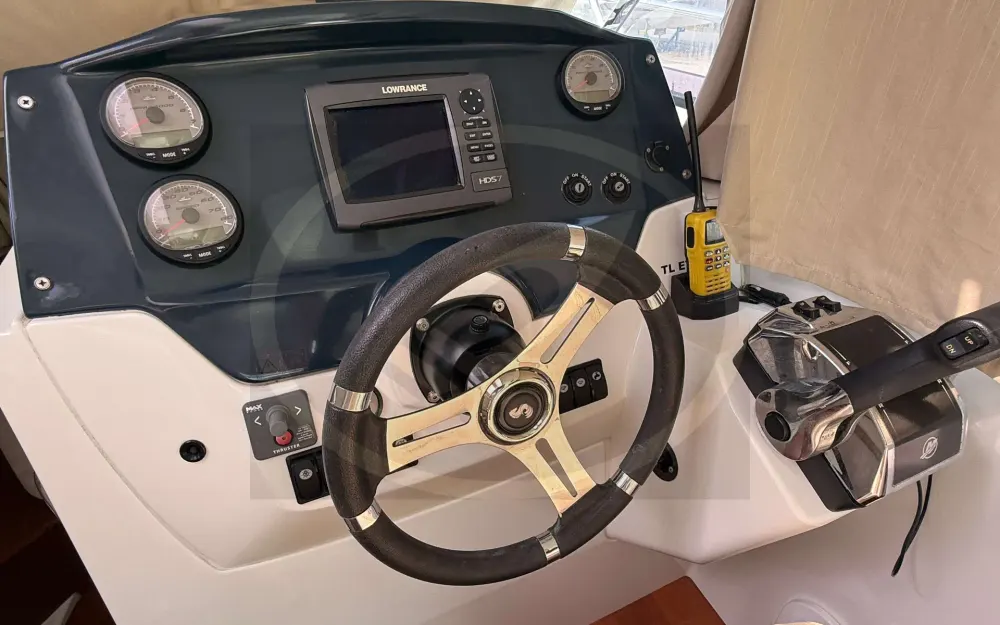 slider 21 Beneteau Antares 8.80