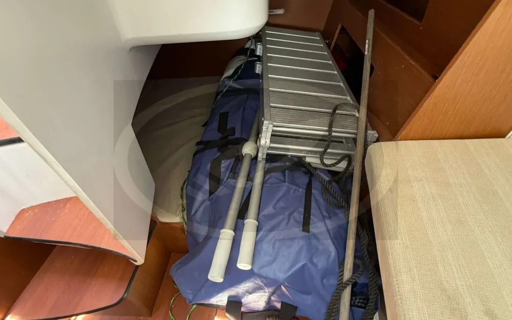 slider 29 Beneteau Antares 8.80